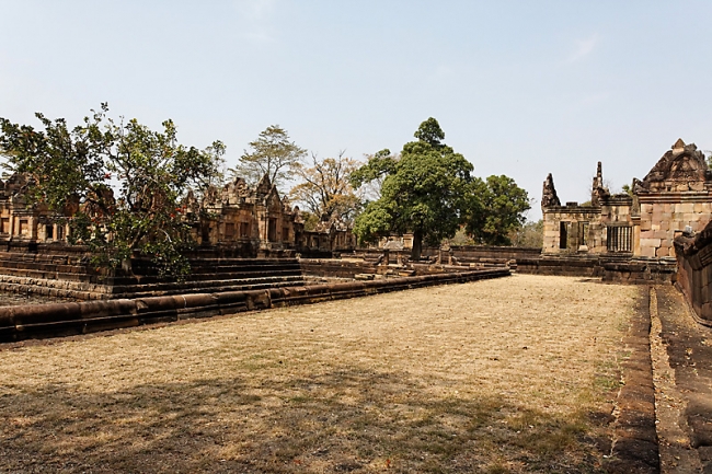 12-Prasat Muang Tam-044